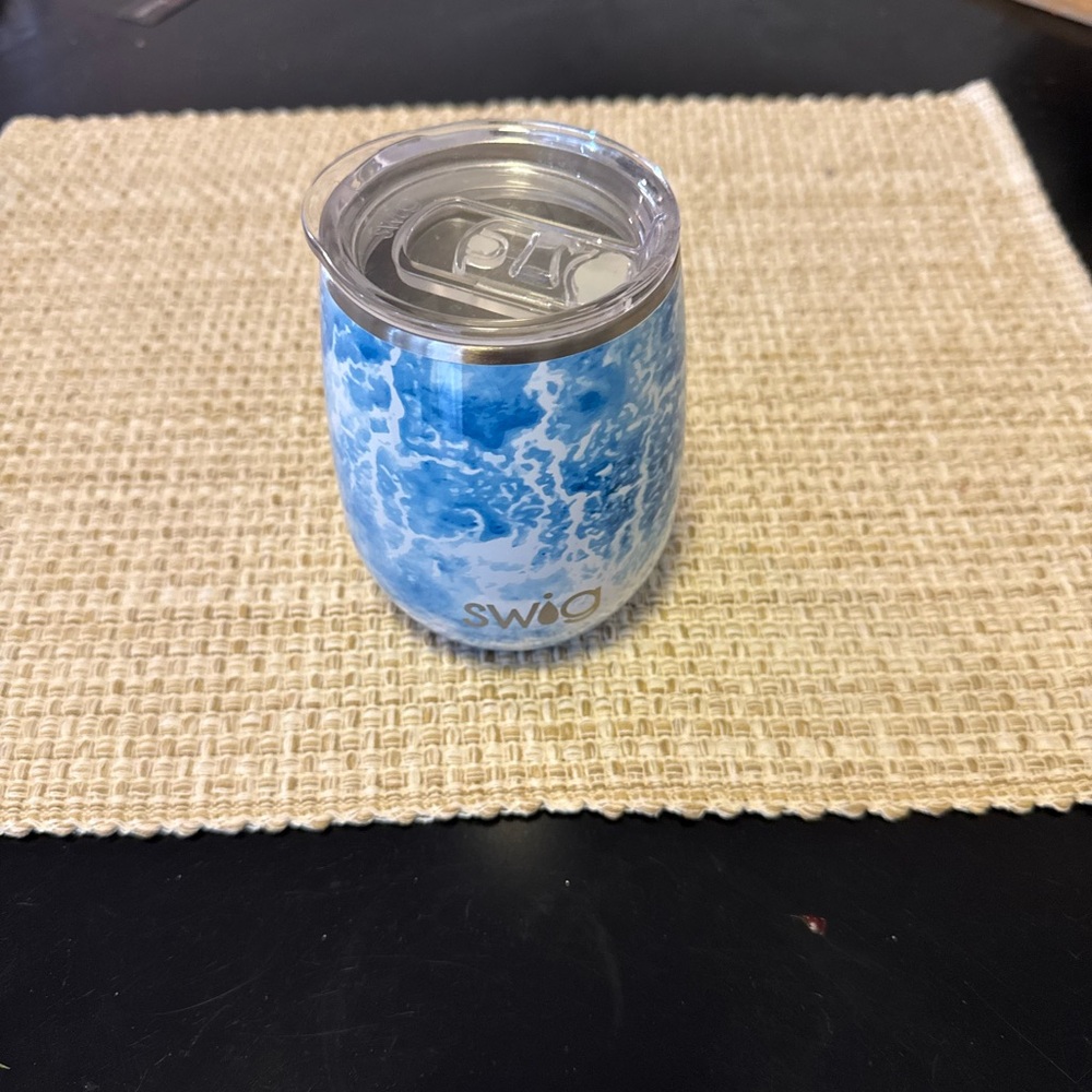 Swig Sea Foam Blue Insulated Stemless Wine Tumbler